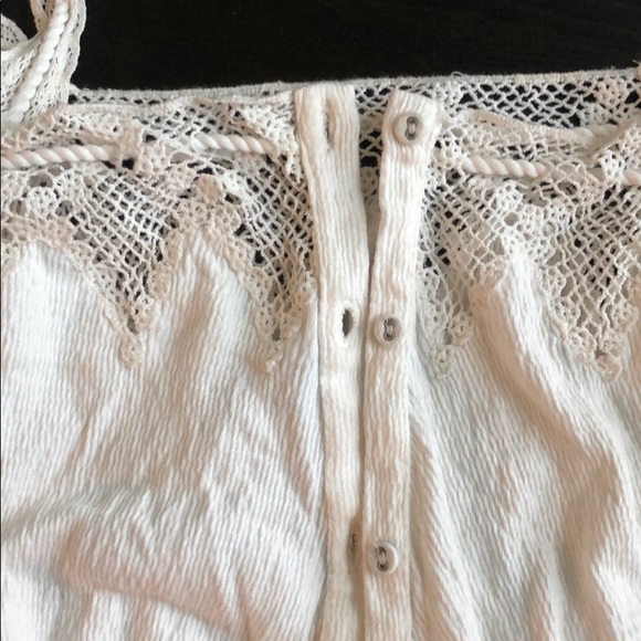 Top - Picture 2 of 4